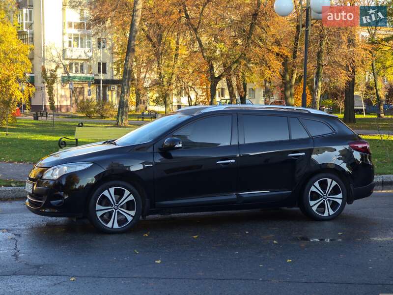 Универсал Renault Megane 2011 в Полтаве фото 2 Универсал Renault Megane 2011 в Полтаве