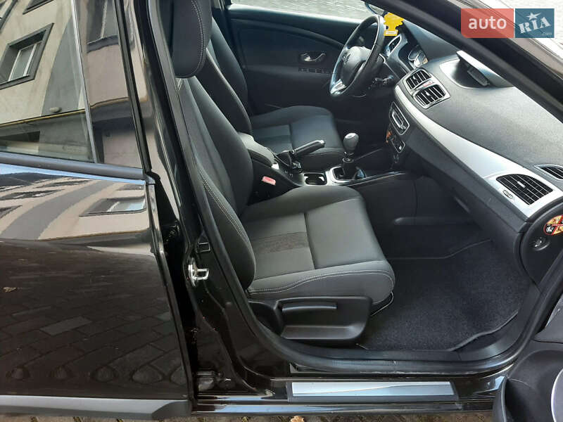 Хэтчбек Renault Megane 2008 в Коломые фото 14 Хэтчбек Renault Megane 2008 в Коломые