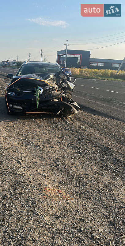 Універсал Renault Megane 2015 в Харкові фото Універсал Renault Megane 2015 в Харкові