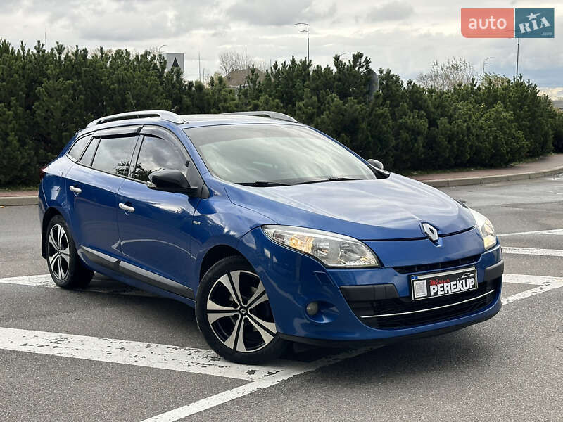 Универсал Renault Megane 2011 в Киеве фото 2 Универсал Renault Megane 2011 в Киеве