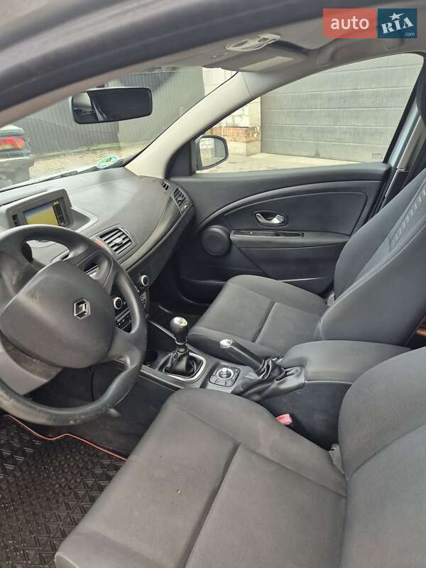 Универсал Renault Megane 2011 в Луцке