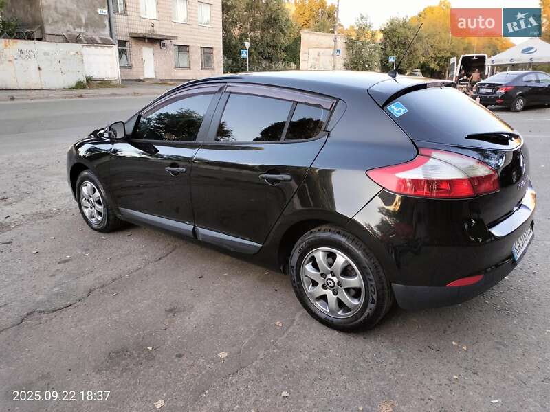 Хэтчбек Renault Megane 2010 в Киеве