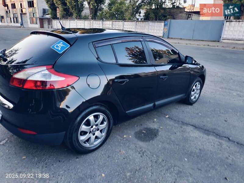 Хэтчбек Renault Megane 2010 в Киеве