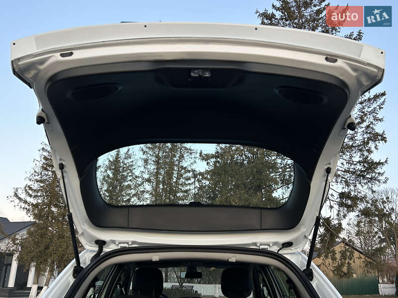 Универсал Renault Megane 2012 в Дубно