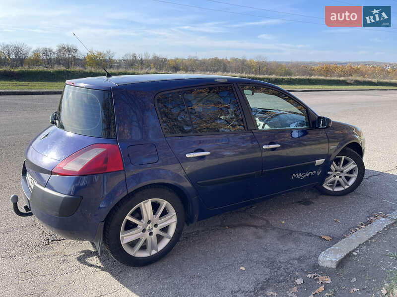 Хэтчбек Renault Megane 2003 в Смеле