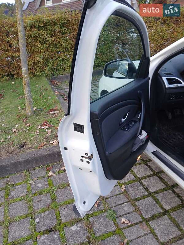 Хэтчбек Renault Megane 2009 в Черновцах фото 10 Хэтчбек Renault Megane 2009 в Черновцах