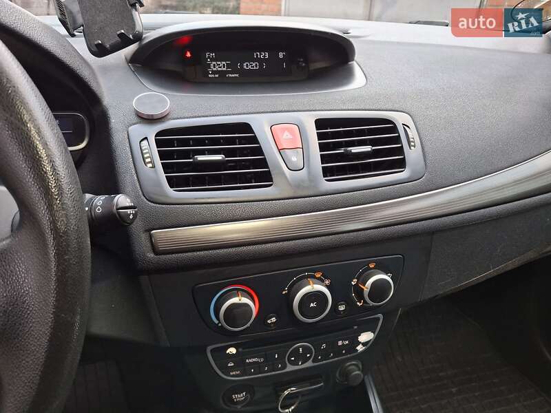 Хэтчбек Renault Megane 2011 в Бердичеве