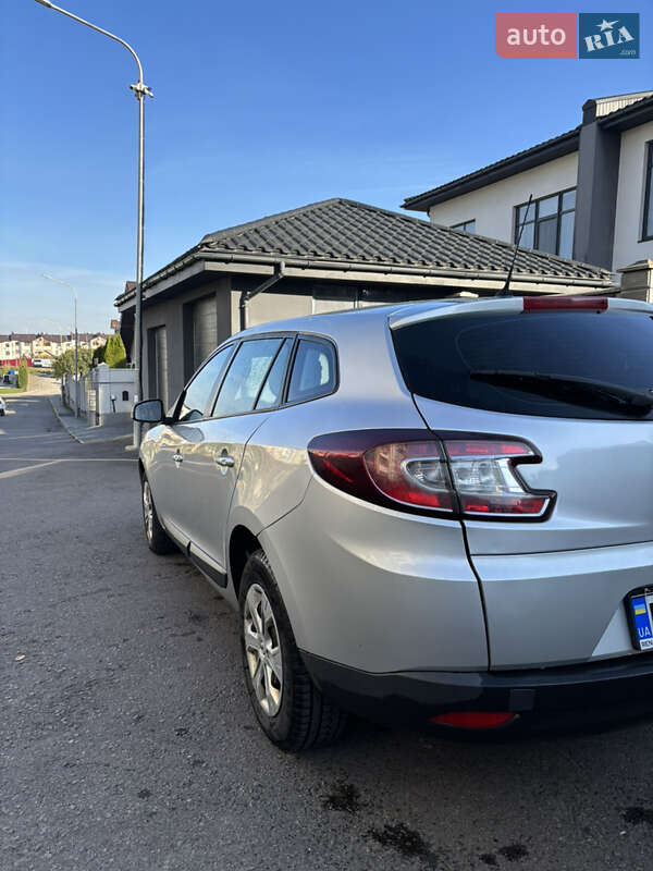 Универсал Renault Megane 2010 в Ровно