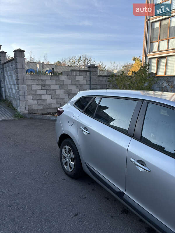 Универсал Renault Megane 2010 в Ровно