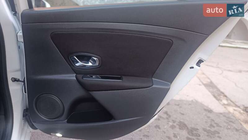 Универсал Renault Megane 2012 в Кременце фото 51 Универсал Renault Megane 2012 в Кременце