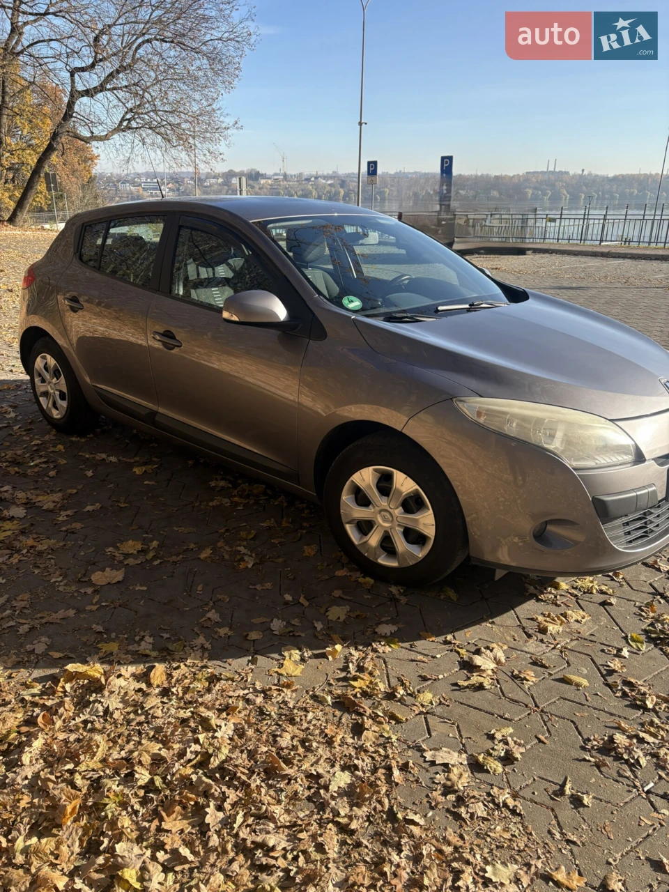 2010 Renault Megane - мініатюра 16