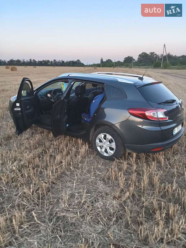 Універсал Renault Megane 2013 в Кременчуці фото 4 Універсал Renault Megane 2013 в Кременчуці