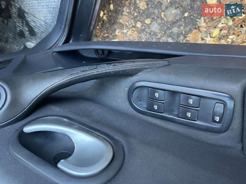 Универсал Renault Megane 2009 в Рава-Русской фото 12 Универсал Renault Megane 2009 в Рава-Русской