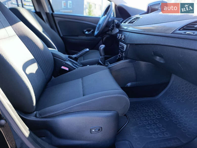 Универсал Renault Megane 2012 в Виннице фото 29 Универсал Renault Megane 2012 в Виннице