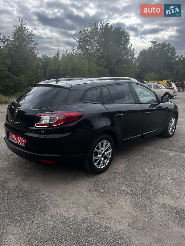 Универсал Renault Megane 2015 в Чернигове