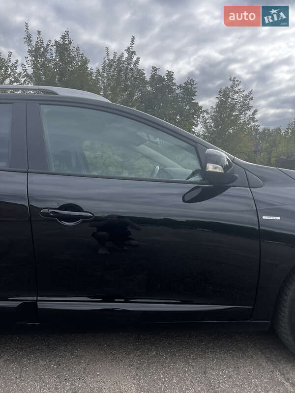 Универсал Renault Megane 2015 в Чернигове