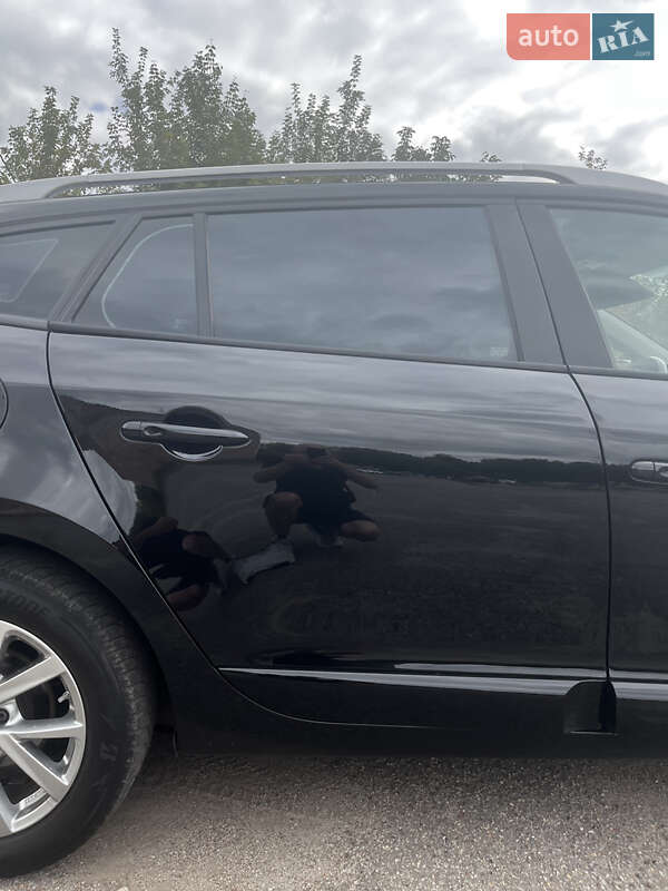 Универсал Renault Megane 2015 в Чернигове