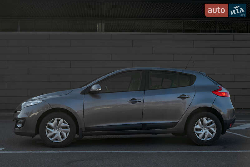 Хэтчбек Renault Megane 2013 в Киеве