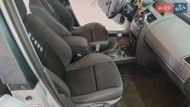 Универсал Renault Megane 2008 в Кривом Роге фото 42 Универсал Renault Megane 2008 в Кривом Роге
