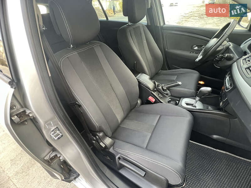 Універсал Renault Megane 2011 в Одесі