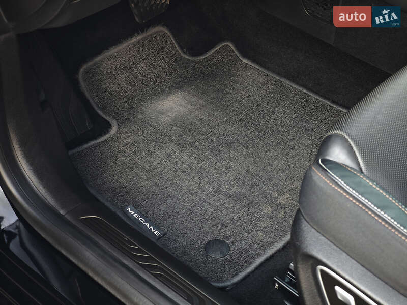 Универсал Renault Megane 2021 в Дубно фото 23 Универсал Renault Megane 2021 в Дубно