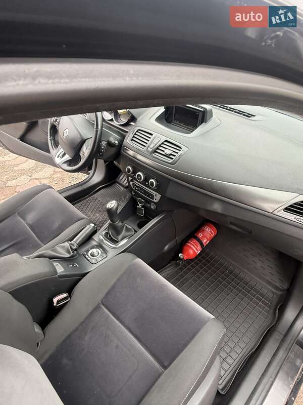 Универсал Renault Megane 2013 в Харькове фото 18 Универсал Renault Megane 2013 в Харькове