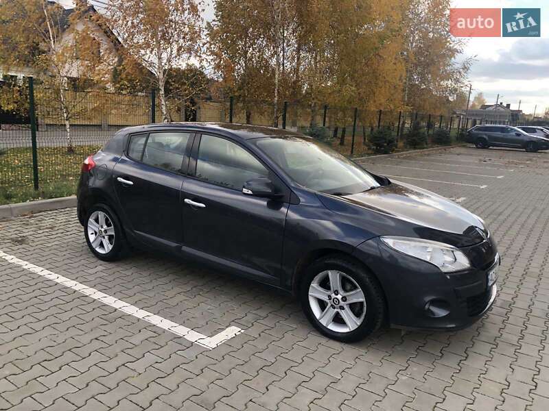Хэтчбек Renault Megane 2011 в Луцке