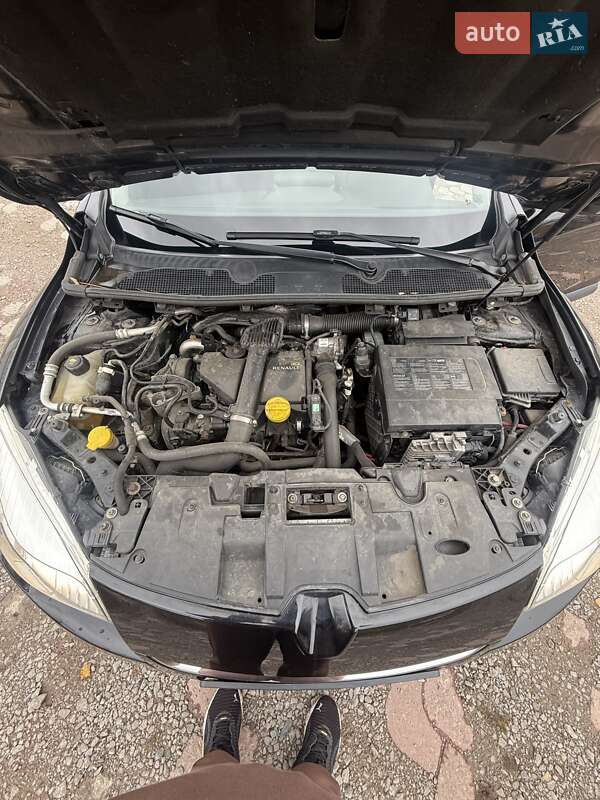 Универсал Renault Megane 2013 в Харькове фото 23 Универсал Renault Megane 2013 в Харькове