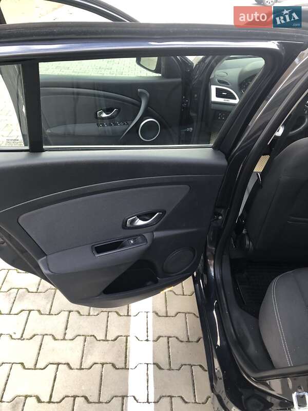 Хэтчбек Renault Megane 2011 в Луцке