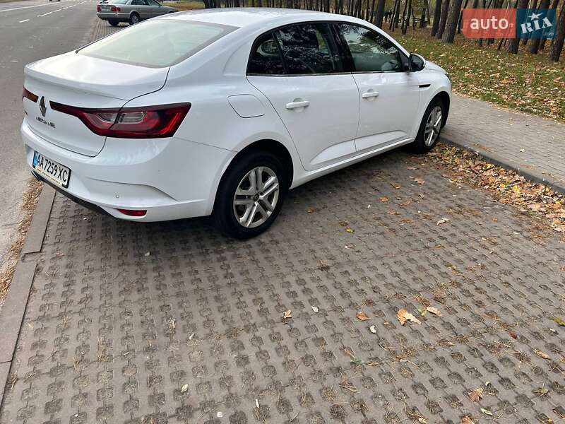 Седан Renault Megane 2019 в Киеве