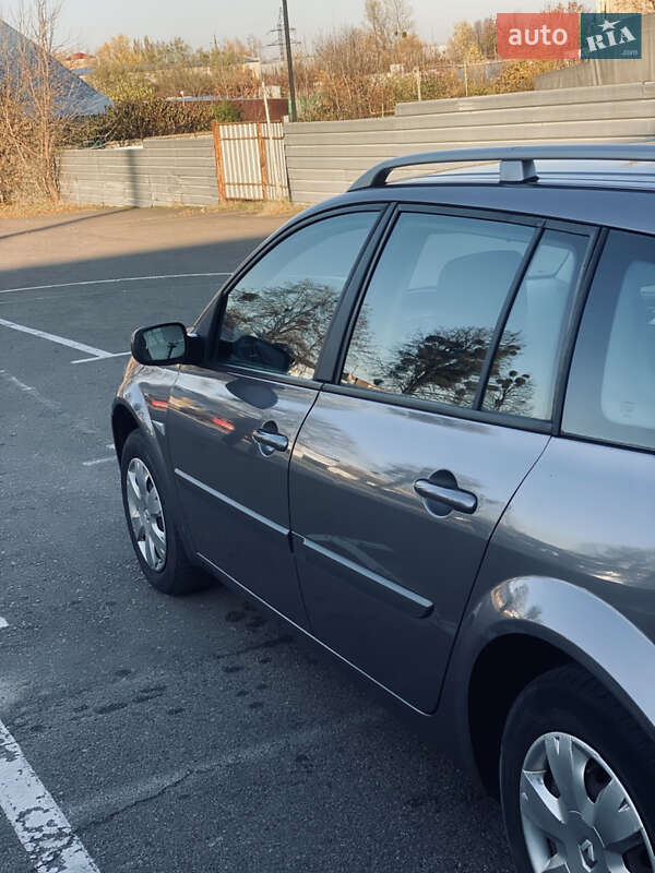 Универсал Renault Megane 2009 в Ровно фото 5 Универсал Renault Megane 2009 в Ровно