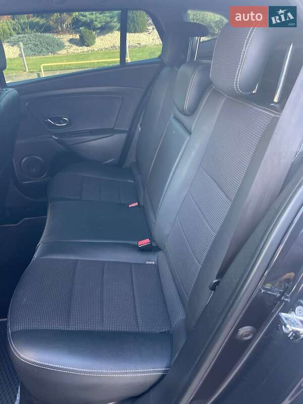 Универсал Renault Megane 2012 в Решетиловке