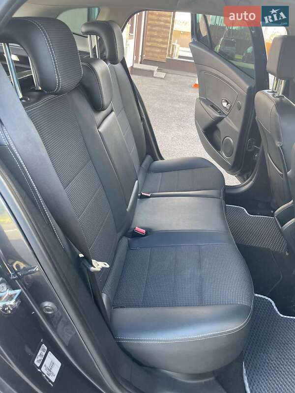 Универсал Renault Megane 2012 в Решетиловке