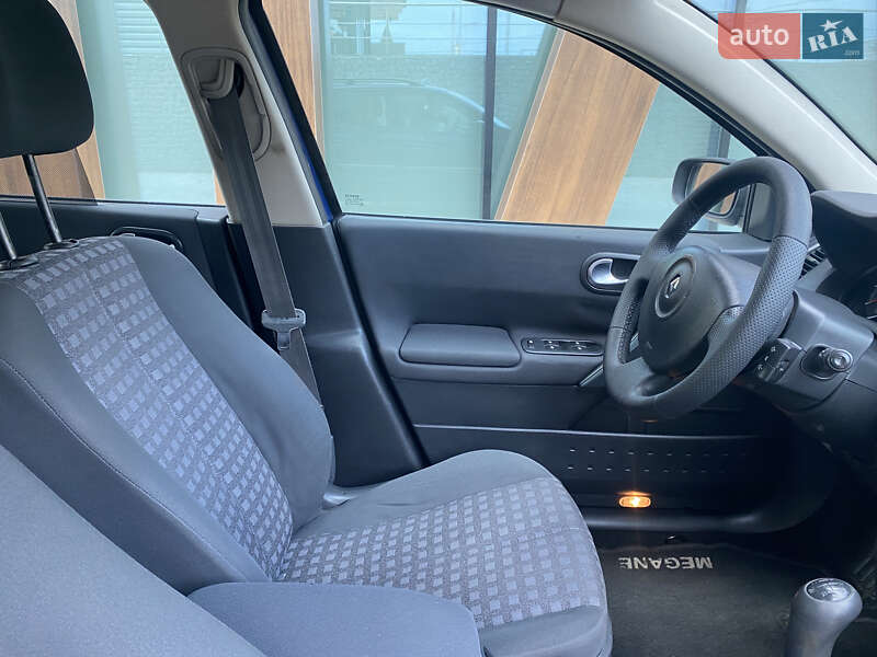 Универсал Renault Megane 2006 в Луцке фото 49 Универсал Renault Megane 2006 в Луцке