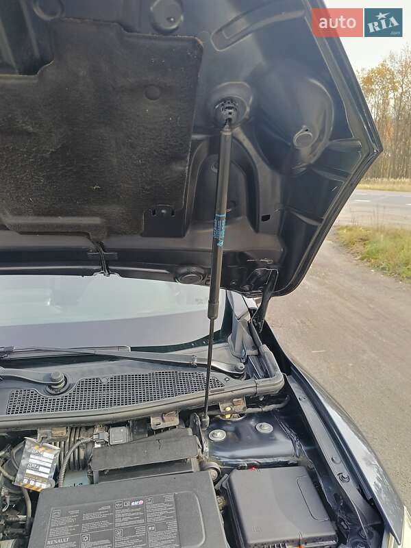 Универсал Renault Megane 2012 в Сарнах фото 27 Универсал Renault Megane 2012 в Сарнах