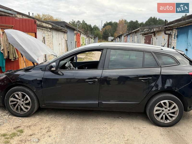 Универсал Renault Megane 2015 в Вараше