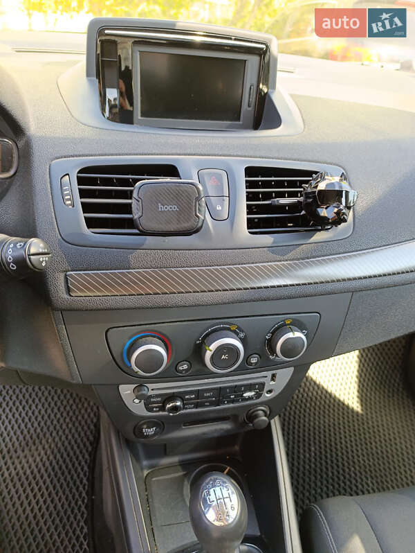 Универсал Renault Megane 2012 в Черкассах фото 19 Универсал Renault Megane 2012 в Черкассах