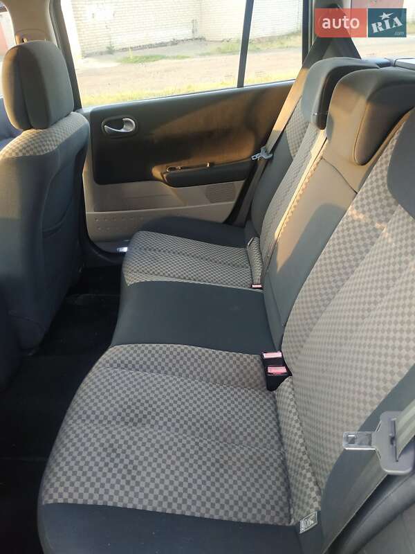 Универсал Renault Megane 2004 в Луцке фото 10 Универсал Renault Megane 2004 в Луцке