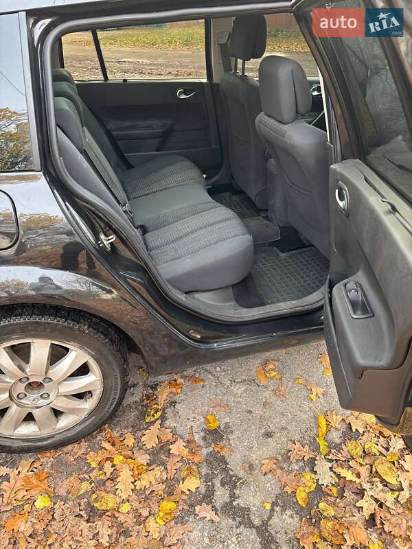 Универсал Renault Megane 2006 в Нежине фото 11 Универсал Renault Megane 2006 в Нежине