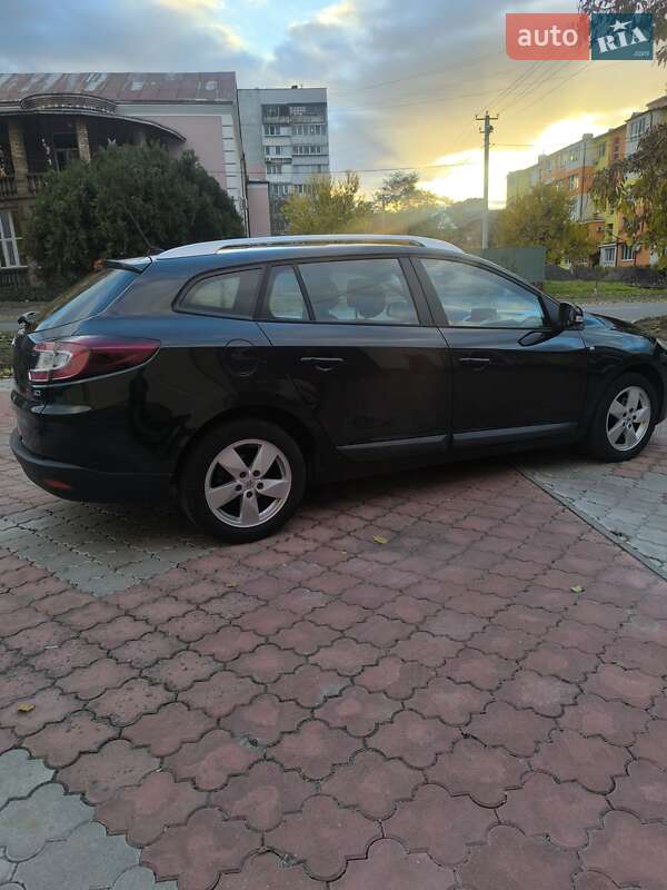 Универсал Renault Megane 2010 в Черкассах фото 17 Универсал Renault Megane 2010 в Черкассах