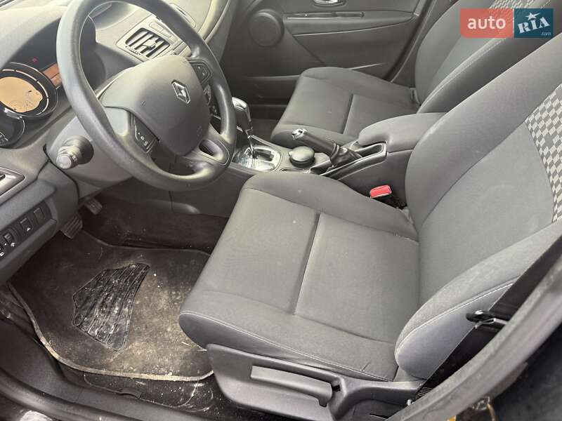 Універсал Renault Megane 2012 в Чернівцях