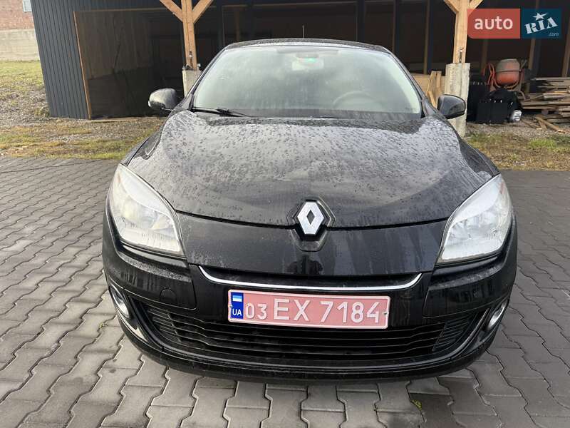 Універсал Renault Megane 2012 в Чернівцях