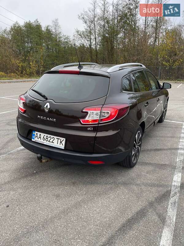 Универсал Renault Megane 2014 в Киеве фото 5 Универсал Renault Megane 2014 в Киеве