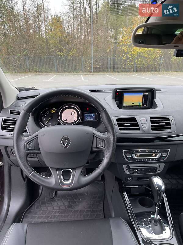 Универсал Renault Megane 2014 в Киеве фото 13 Универсал Renault Megane 2014 в Киеве