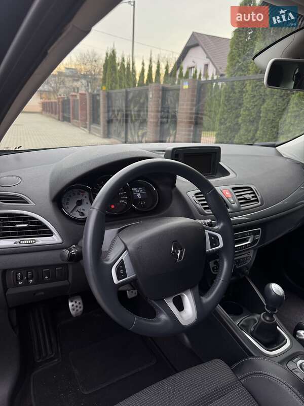 Универсал Renault Megane 2010 в Калуше фото 25 Универсал Renault Megane 2010 в Калуше