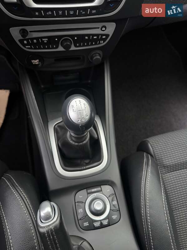 Универсал Renault Megane 2010 в Калуше фото 28 Универсал Renault Megane 2010 в Калуше