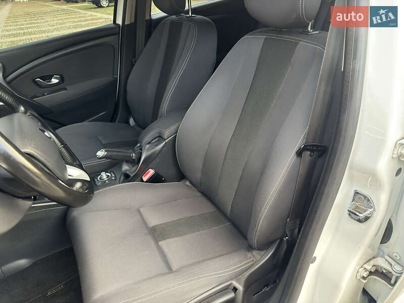 Универсал Renault Megane 2009 в Харькове фото 15 Универсал Renault Megane 2009 в Харькове