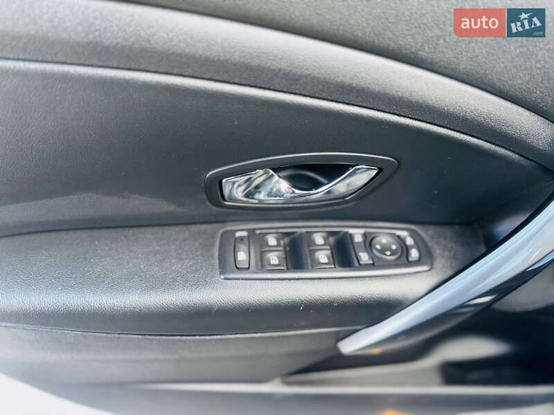 Универсал Renault Megane 2013 в Здолбунове фото 39 Универсал Renault Megane 2013 в Здолбунове