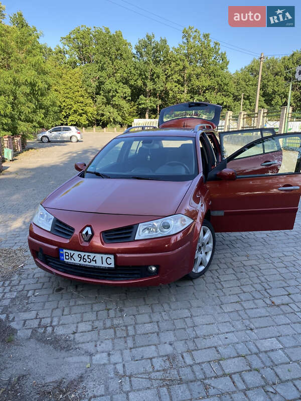 Универсал Renault Megane 2006 в Вараше фото 22 Универсал Renault Megane 2006 в Вараше
