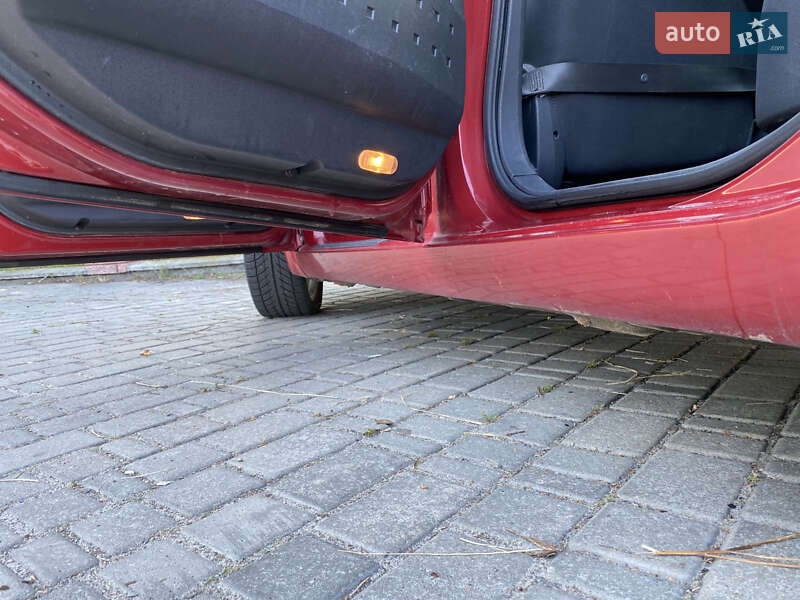 Универсал Renault Megane 2006 в Вараше фото 28 Универсал Renault Megane 2006 в Вараше